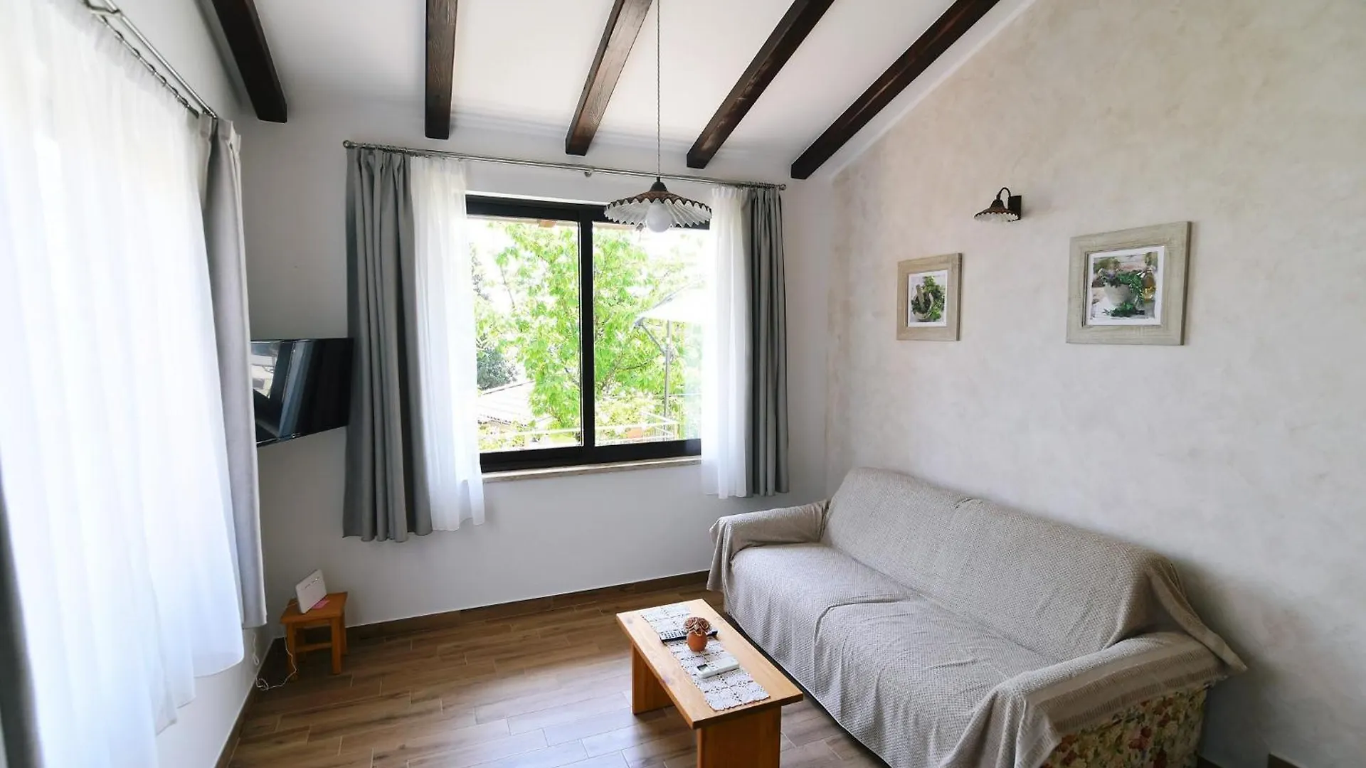 Holiday Home In Moscenicka Draga 43083 Kraj  كرواتيا